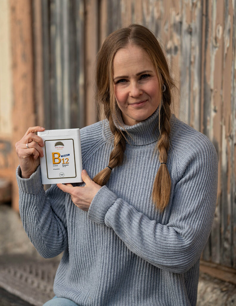 b12